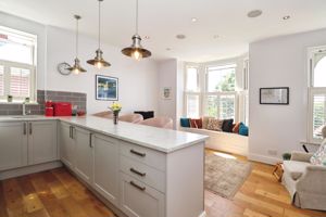 HIGH STREET- click for photo gallery